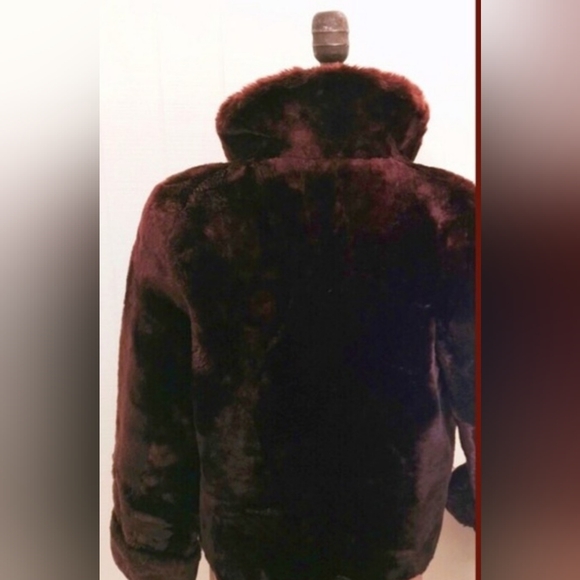 Vintage Fur Coat 1960's Shearling Fur Bomber Style Jacket - Picture 3 of 4